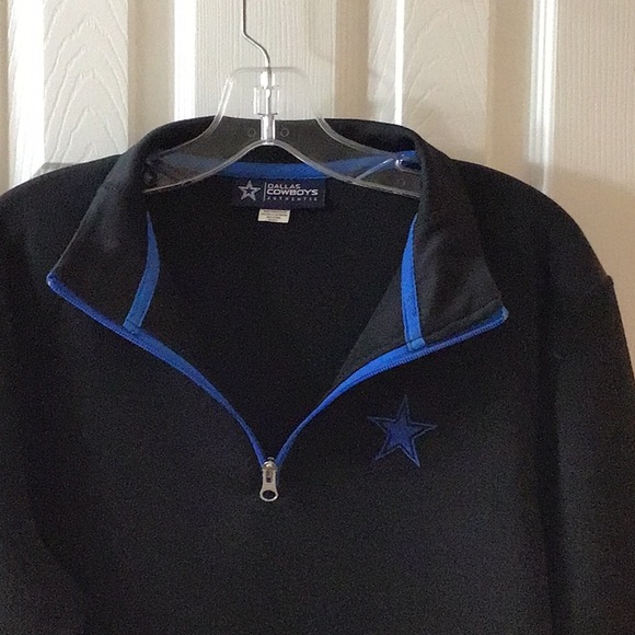 Men’s Dallas Cowboys Half Zip Shirt - Picture 4 of 7